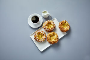 229384-Wienerbrød med vaniljekrem