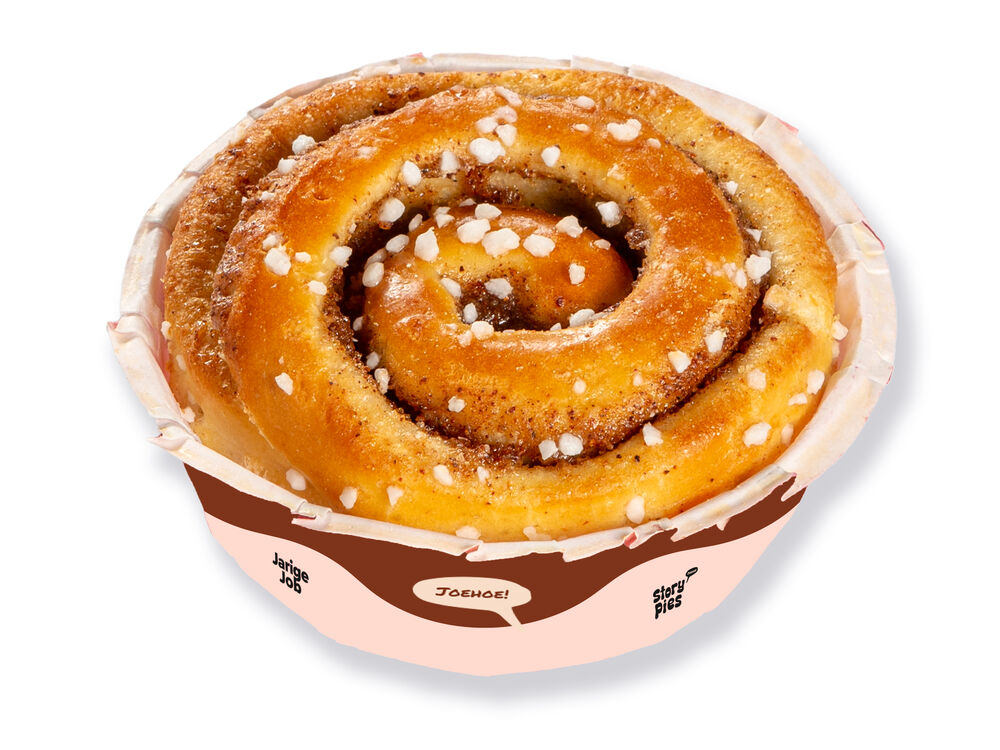 228852-Story Pies Cinnamon swirl - LR -Crop (1)