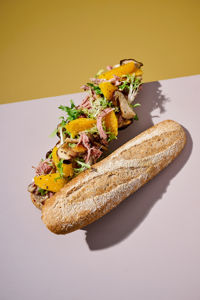 223821_HALF-STOKBROOD-BRUIN-26cm_RECEPT-WINTER_STAAND