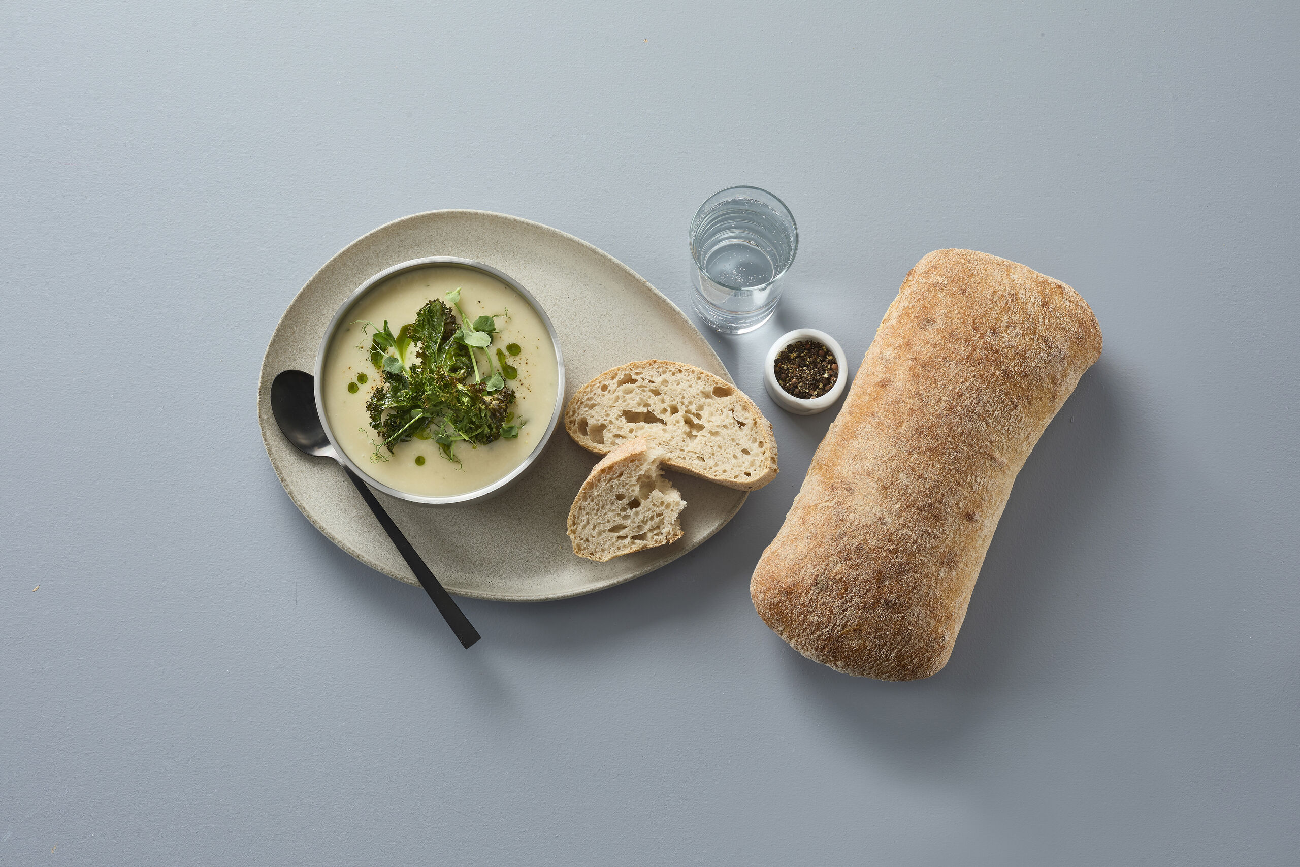 229596 SBS Surdejshelbrød_Suppe-miljø