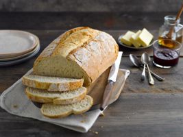 Molenaarsbrood gesneden