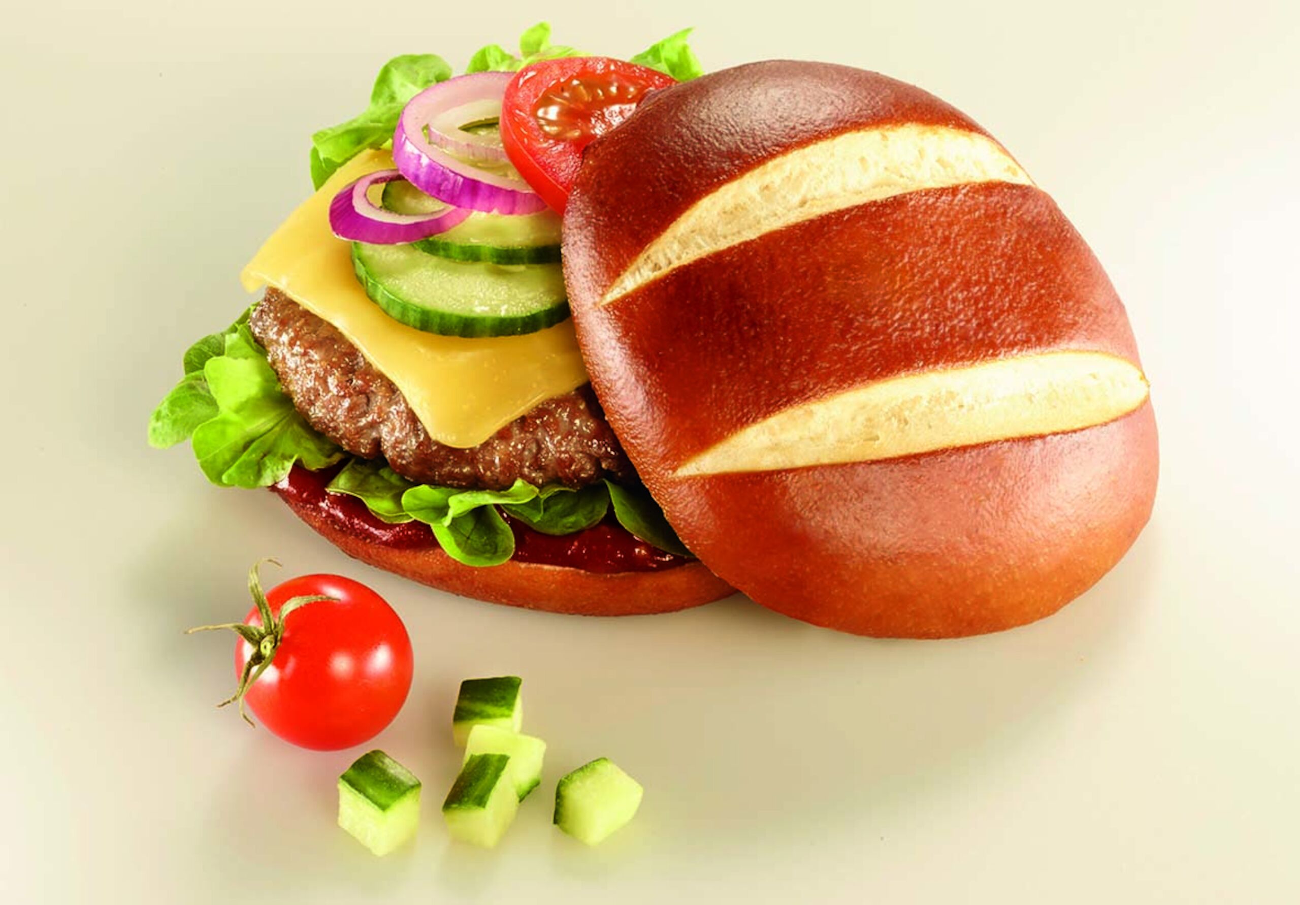 Pimp Your Pretzel 1 - Burger Bun BBQ