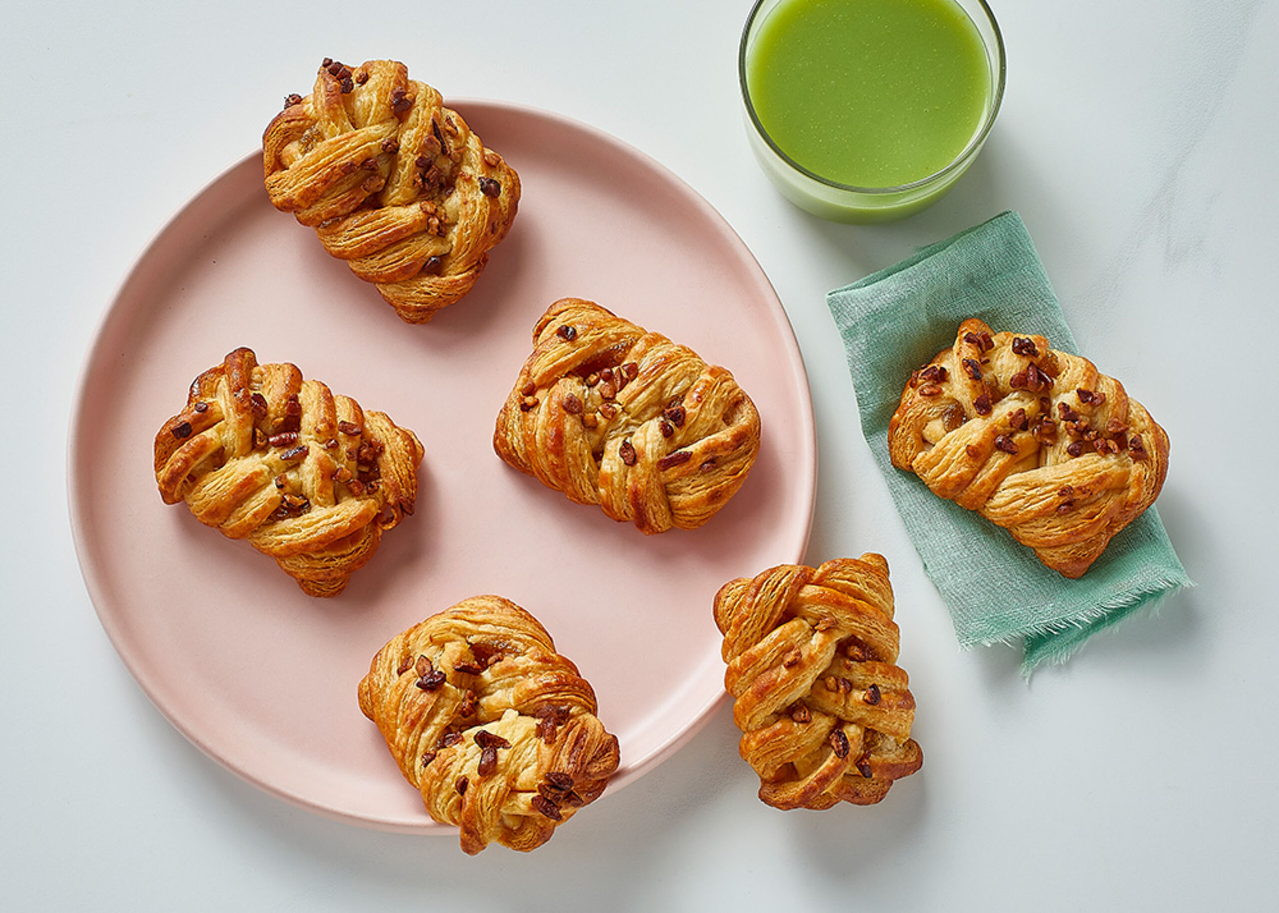80242 Schulstad Mini Maple Pecan Plait Danish