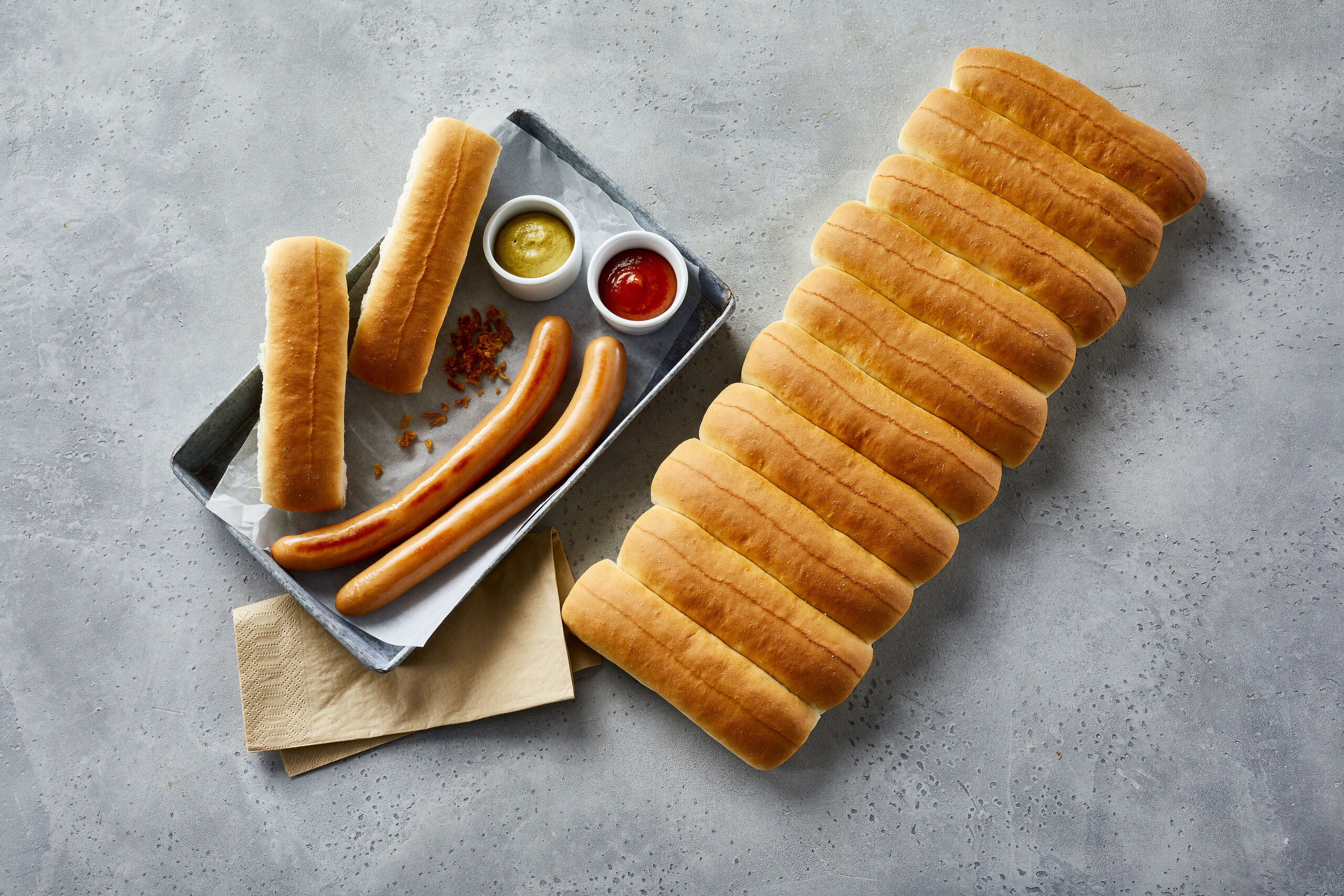 80303104 Pølsebrød sammenbagt_High miljø