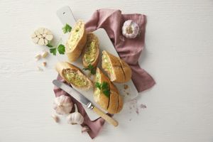 Grovbakst hvitløksbrød.Done_fra L3 22