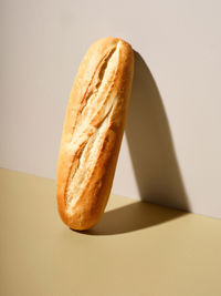 15470000_223282_HALF_PLUS_FRANS_STOKBROOD_WIT_ARTISTIEK