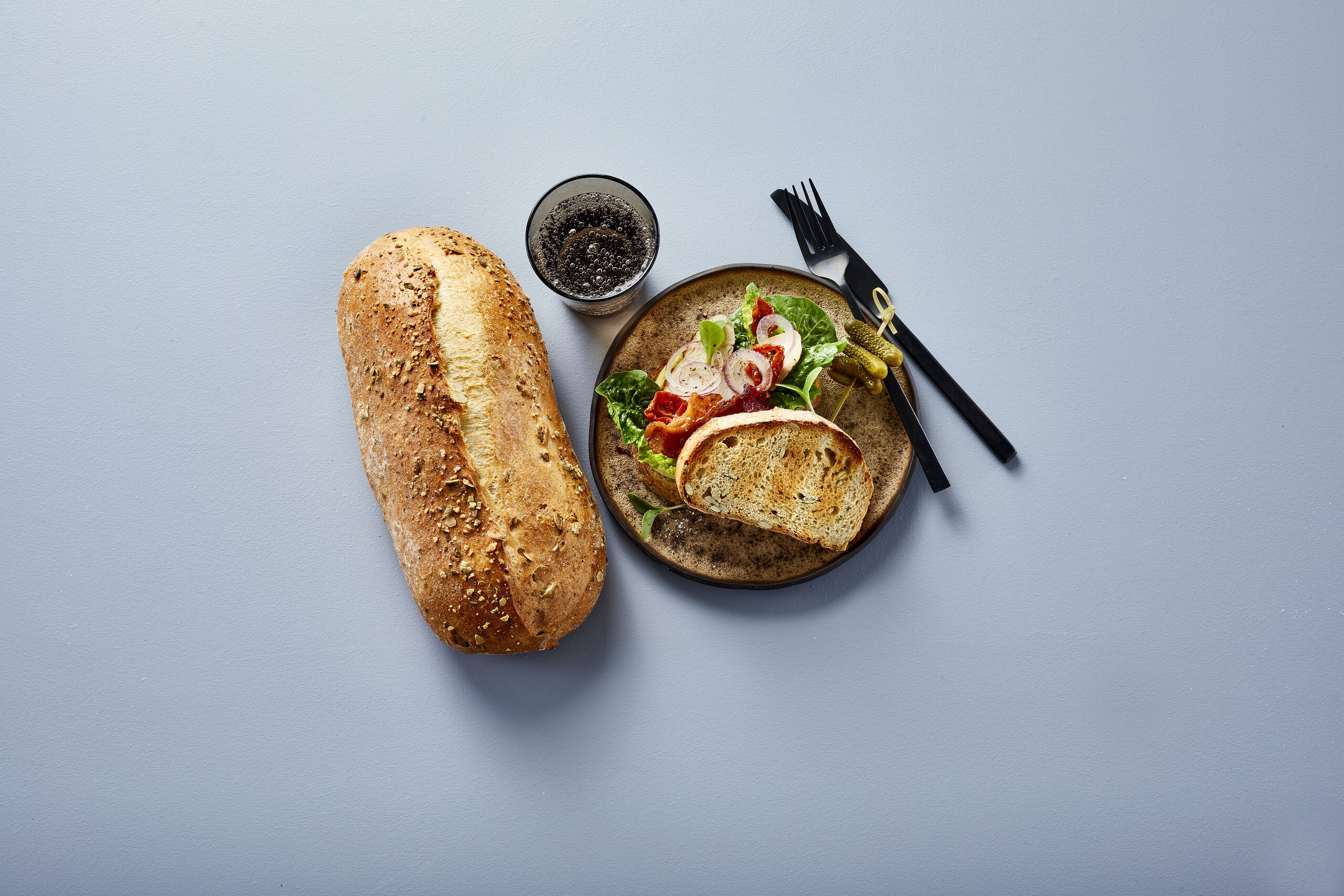 50100005 Græskarkernebrød  m. hvid hvede_High